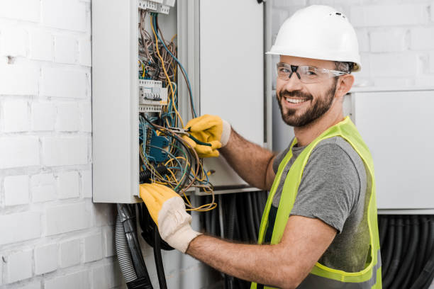 Best Affordable Emergency Electrician  in Hampton, VA